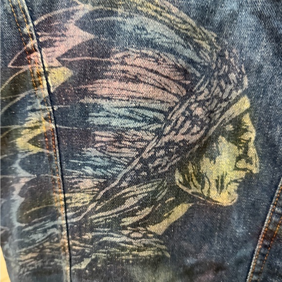 maverick Jackets & Blazers - Vintage Sherpa Lined Denim jacket w/ 
Indian Head Native American western 90’s
